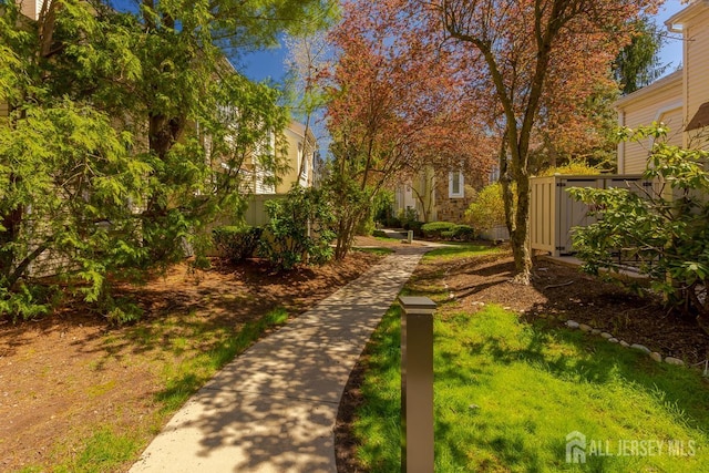 1027 Schmidt Ln, North Brunswick, NJ 08902 - surrounding community