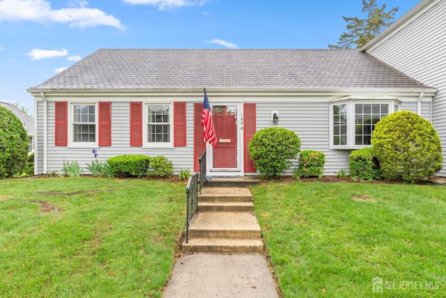 104 Glenwood Ln Unit A, Monroe, NJ 08831 - cape cod home featuring a front lawn