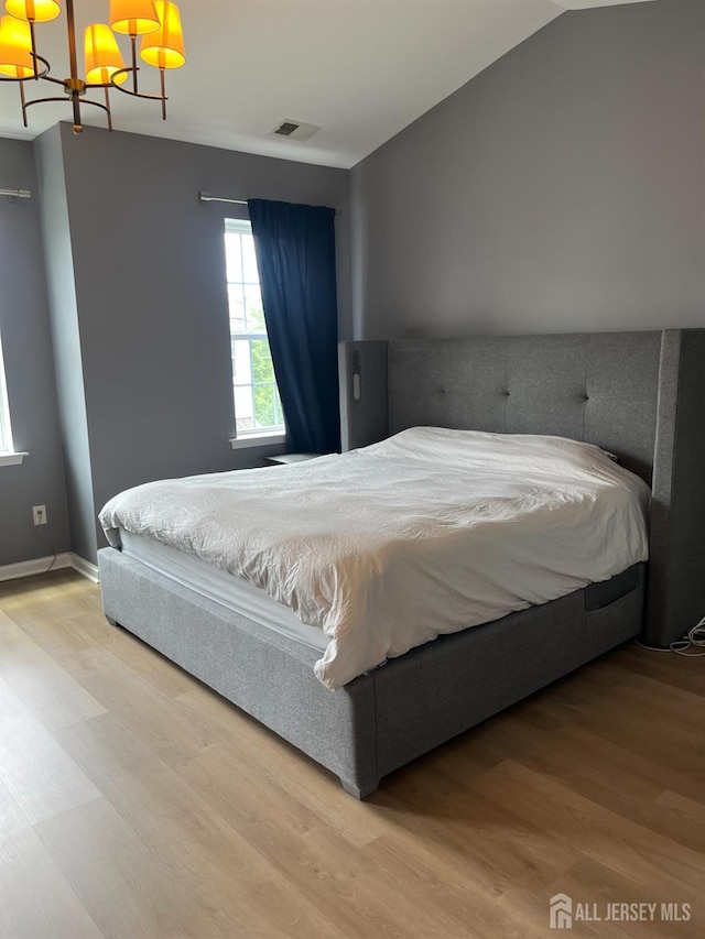 1425 Hudson Cir, Highland Park, NJ 08904 - bedroom with wood finished floors