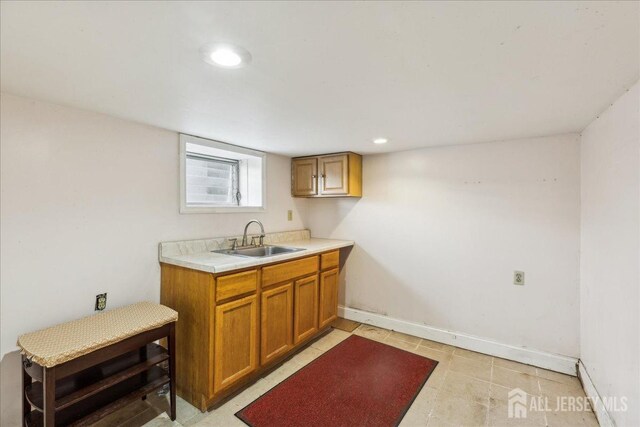 kitchen featuring sink