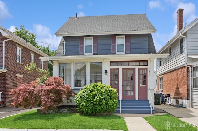 147 Grove Ave, Woodbridge Proper, NJ 07095 - view of front of house with a shingled roof and entry steps