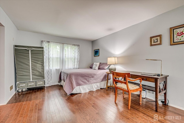 10 Ginesi Ct, Metuchen, NJ 08840 - bedroom featuring hardwood / wood-style floors