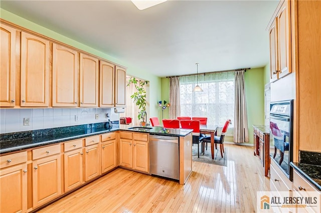 45 Hawthorn Dr, Plainsboro, NJ 08536 - photo 25