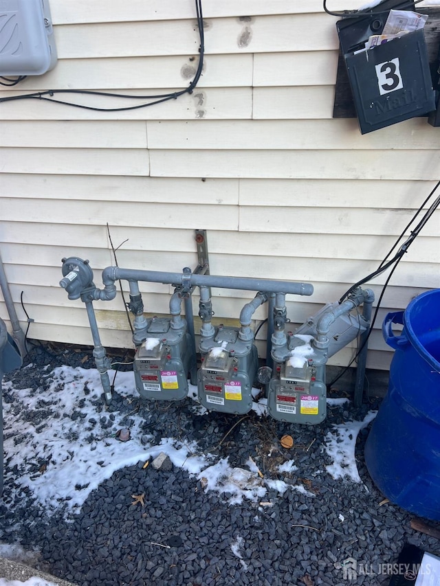 212 Hall Ave, Perth Amboy, NJ 08861 - exterior view of gas meter