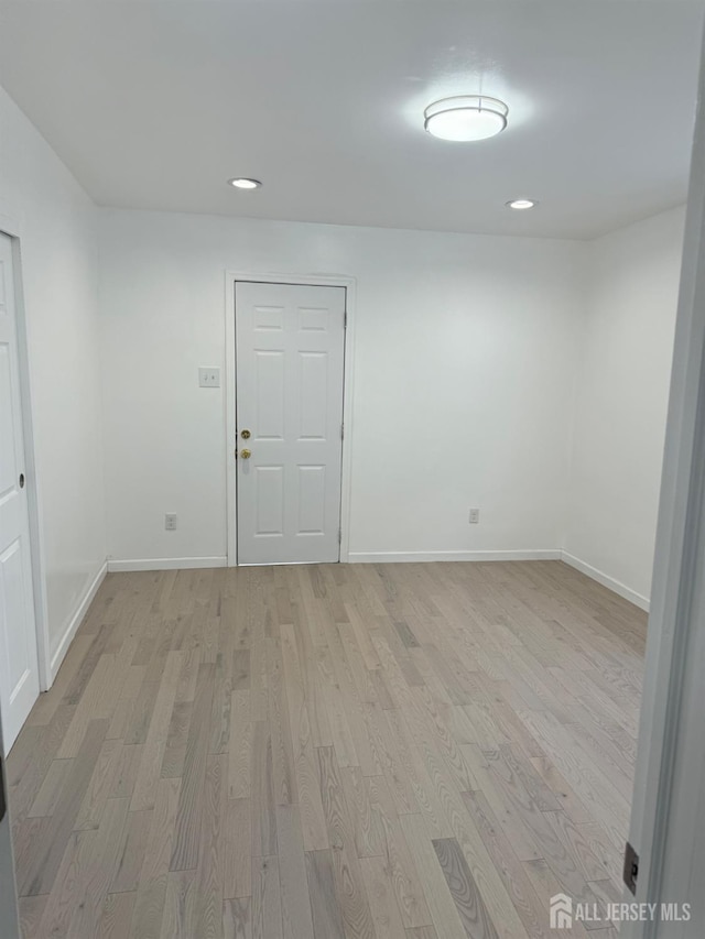 364 Myrtle St, Perth Amboy, NJ 08861 - spare room featuring light wood-style floors and recessed lighting