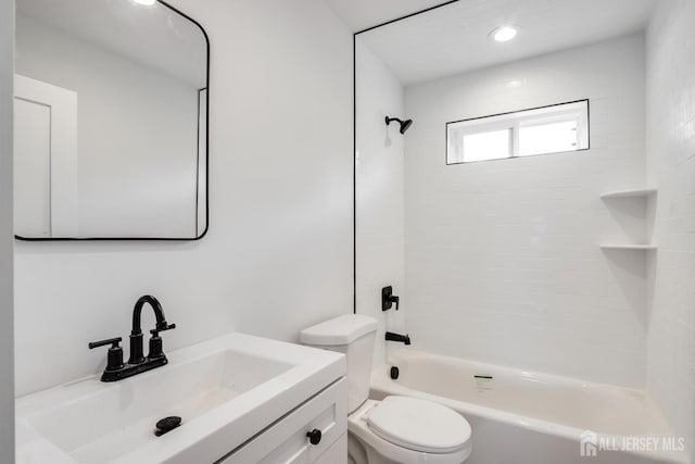 705 Plainfield Ave, Piscataway, NJ 08854 - photo 18