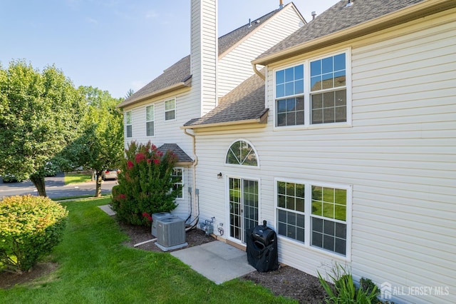 358 Lunar Rd, Piscataway, NJ 08854 - photo 11