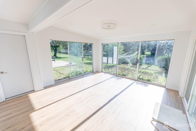 372-B Duranta Plz, Monroe, NJ 08831 - view of unfurnished sunroom