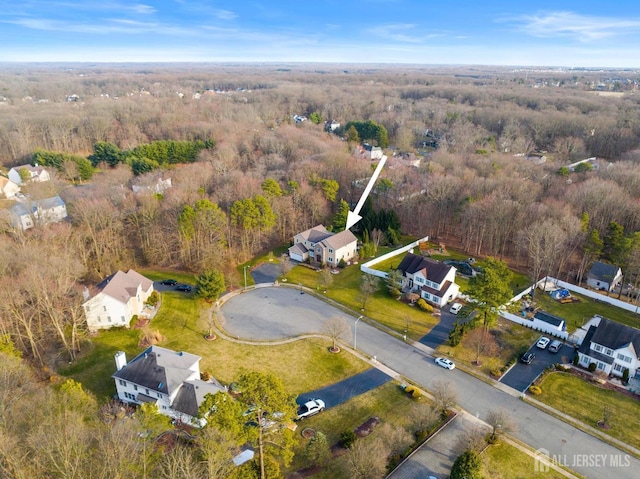 6 Alex Ct, Monroe, NJ 08831 - aerial view of property and surrounding area featuring a heavily wooded area and nearby suburban area