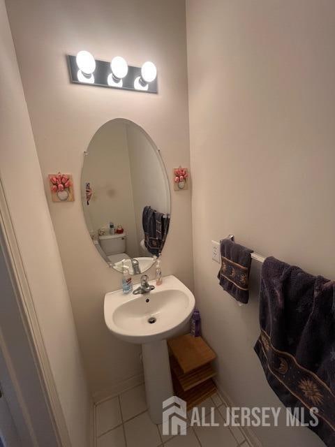 bathroom featuring tile patterned floors