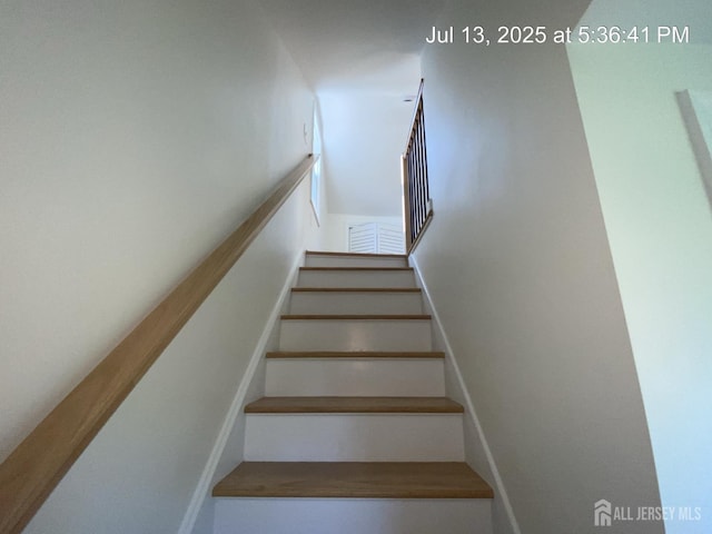 15 Wedgewood Ave, Woodbridge Proper, NJ 07095 - photo 22