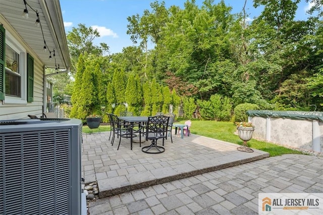 23 Spring St, Franklin, NJ 08873 - view of patio / terrace with outdoor dining space