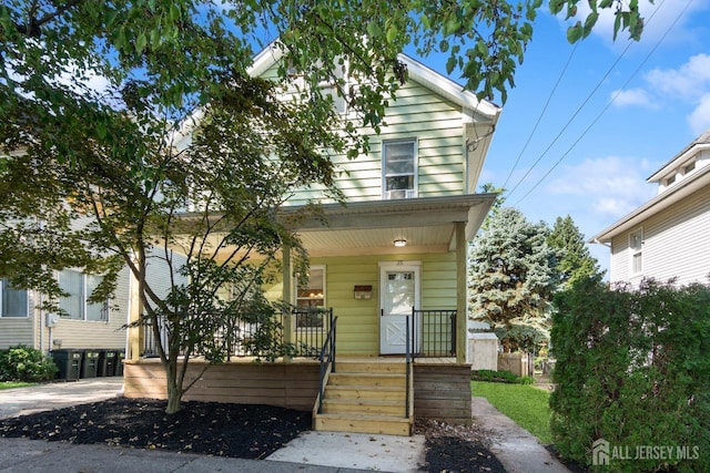 view of front of home featuring covered porch