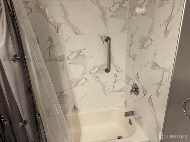 9 Maine Ct, Old Bridge, NJ 07747 - bathroom featuring shower / tub combo