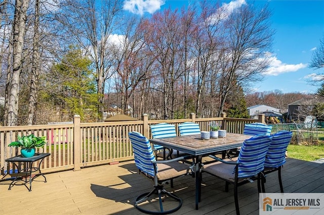 6 Mockingbird Rd, Edison, NJ 08820 - wooden deck with outdoor dining area