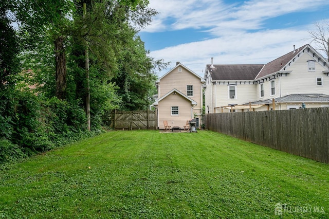 439 Old Main St, Franklin, NJ 08802 - view of fenced backyard