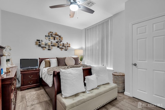 358 Rector St Unit 218, Perth Amboy, NJ 08861 - bedroom featuring light wood finished floors, a ceiling fan, and visible vents