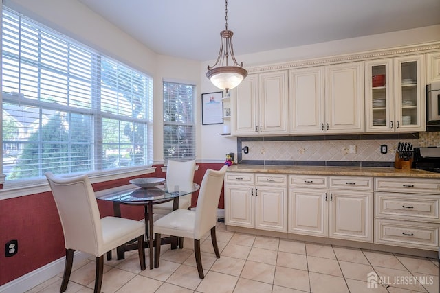 408 Blossom Cir S, Brunswick, NJ 08810 - photo 9