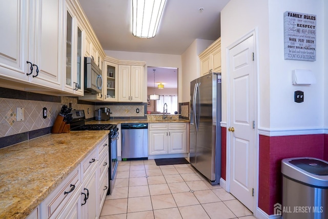 408 Blossom Cir S, Brunswick, NJ 08810 - photo 5