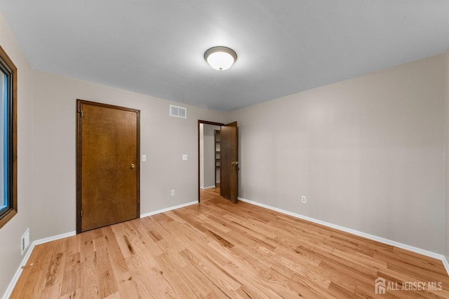 39 Miara St, Sayreville, NJ 08859 - unfurnished bedroom with light wood-type flooring and baseboards