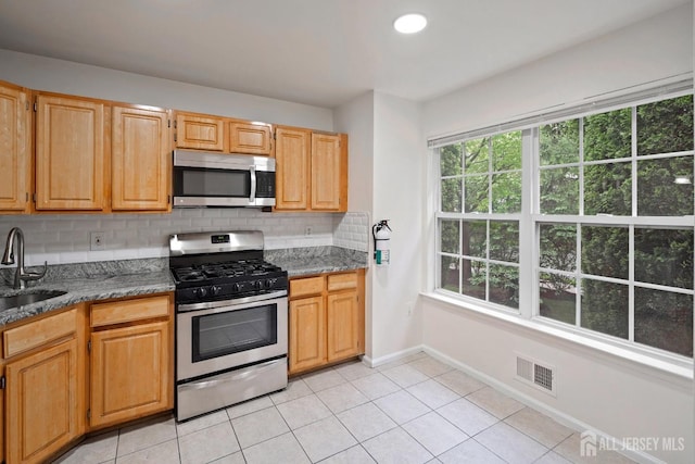 16 Ashley Ct, Franklin, NJ 08873 - photo 9
