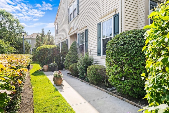66 Banyan Blvd, Holmdel, NJ 07733 - photo 3