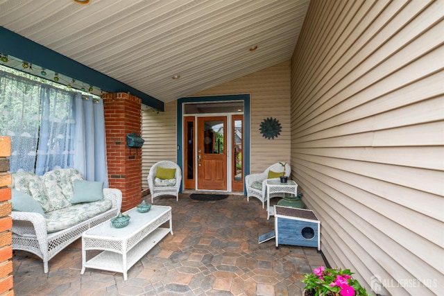 28 Sugarbush Rd, Howell, NJ 07731 - entrance to property