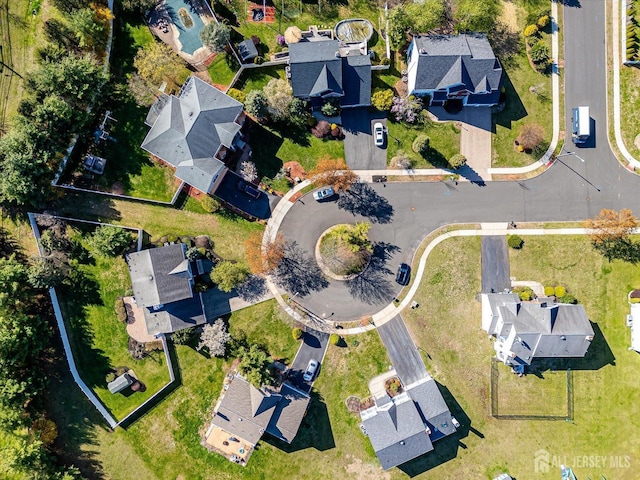 12 Carriage Dr, Piscataway, NJ 08854 - aerial view of property and surrounding area featuring nearby suburban area