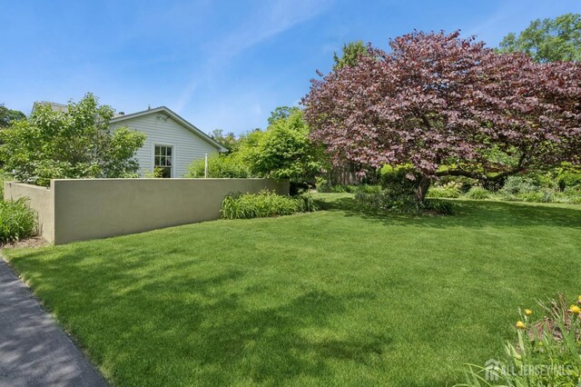 84 N Main St N, Cranbury, NJ 08512