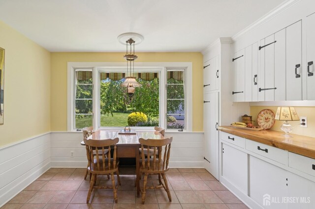 84 N Main St N, Cranbury, NJ 08512
