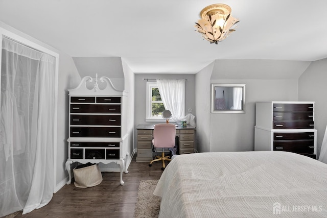 858 Burnt Tavern Rd, Brick, NJ 08724 - bedroom with wood finished floors and vaulted ceiling