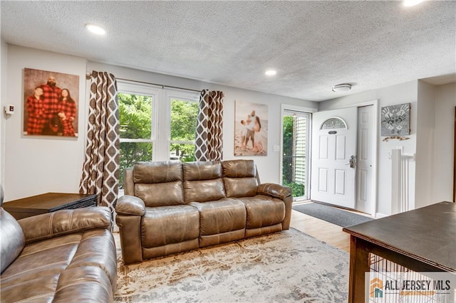 13 Aspen Ct, South Brunswick, NJ 08852 - photo 3