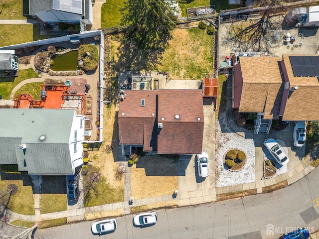 39 Webb Dr, Fords, NJ 08863 - drone / aerial view