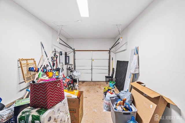 36 Andrews Way, Piscataway, NJ 08854 - view of garage