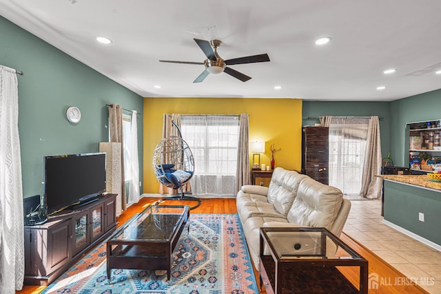 36 Andrews Way, Piscataway, NJ 08854 - living room with a ceiling fan and recessed lighting