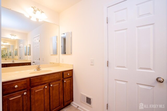 2438 Canterbury Ln, North Brunswick, NJ 08902 - photo 27