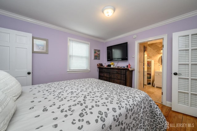 1156 Kline Pl, Rahway, NJ 07065 - bedroom featuring crown molding and light wood finished floors