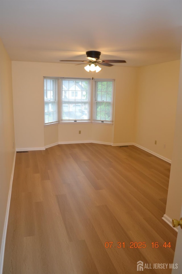 26 Dorchester Dr, East Brunswick, NJ 08816 - photo 30