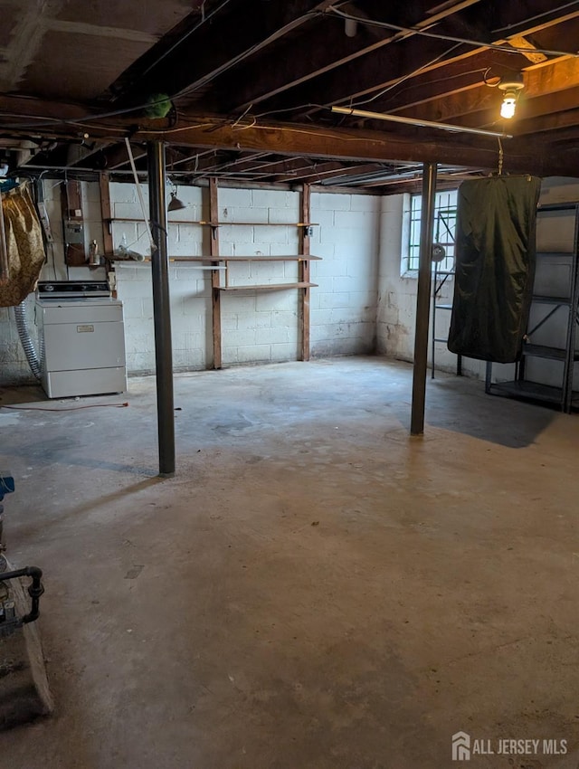 below grade area with washer / clothes dryer