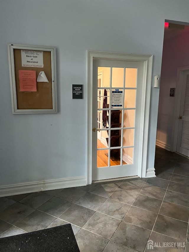 60 Forest Dr, Piscataway, NJ 08854 - photo 33
