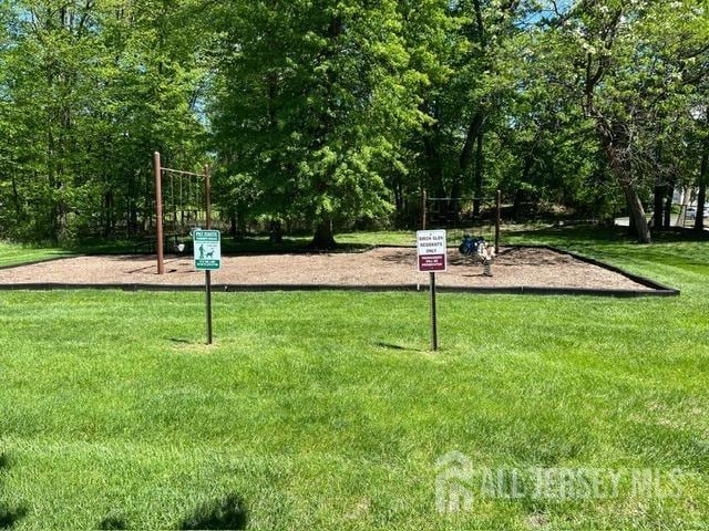 60 Forest Dr, Piscataway, NJ 08854 - photo 36