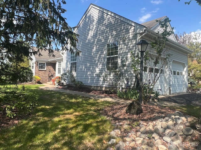 16 Canterbury Dr, Monroe, NJ 08831 - photo 2