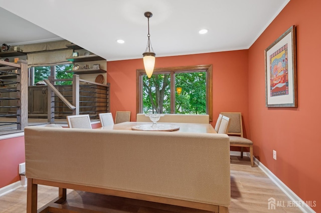 6 Steven Rd, South Brunswick, NJ 08824 - living area featuring healthy amount of natural light, light wood-style floors, ornamental molding, and recessed lighting