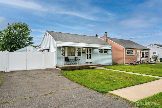 54 Holly St, Port Reading, NJ 07064 - photo 2