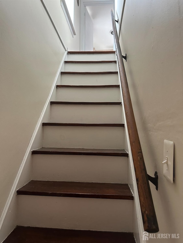 20 Dolan St, Sayreville, NJ 08872 - photo 32