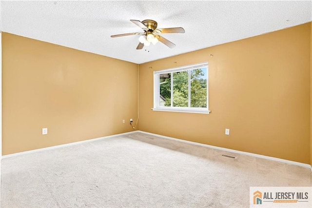 97 Thoreau Dr, Plainsboro, NJ 08536 - photo 15