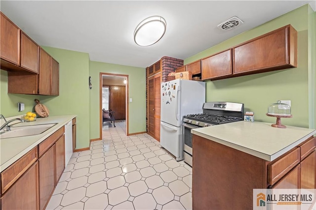 41 Jonathan Dr, Edison, NJ 08820 - photo 13
