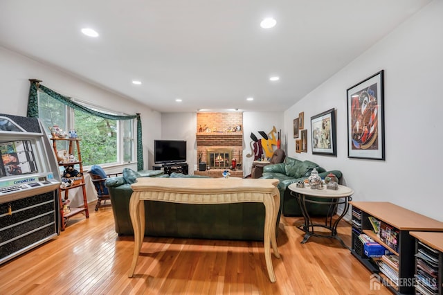 20 Buffalo Run, East Brunswick, NJ 08816 - living area featuring light wood-style floors, recessed lighting, and a fireplace
