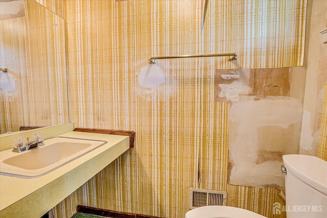 46 Athens Ave, Old Bridge, NJ 08879 - photo 15