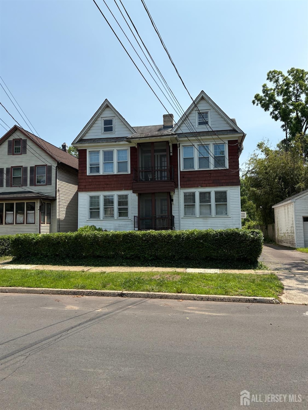 214 Montgomery St, Highland Park, NJ 08904 - view of front of property
